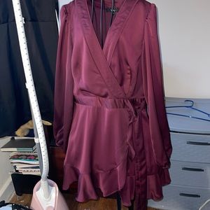 Lulus Wine 🍷 color long sleeve Dress